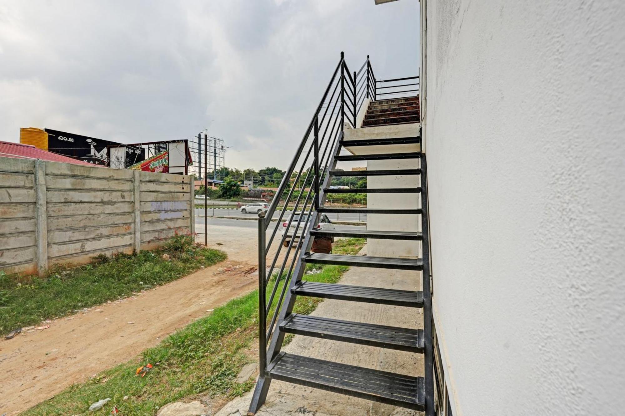 Hotel Spot On Anugraha Residency Kumbalgod Exteriér fotografie