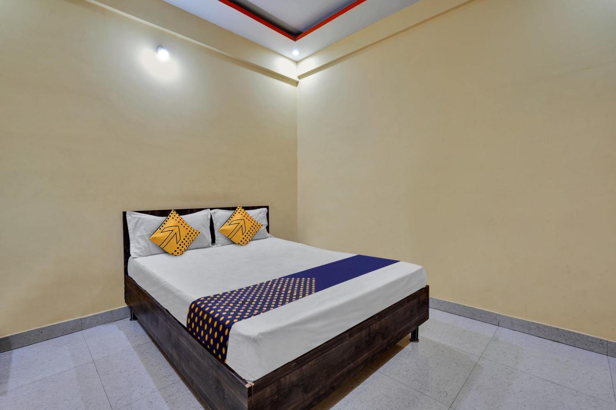 Hotel Spot On Anugraha Residency Kumbalgod Exteriér fotografie