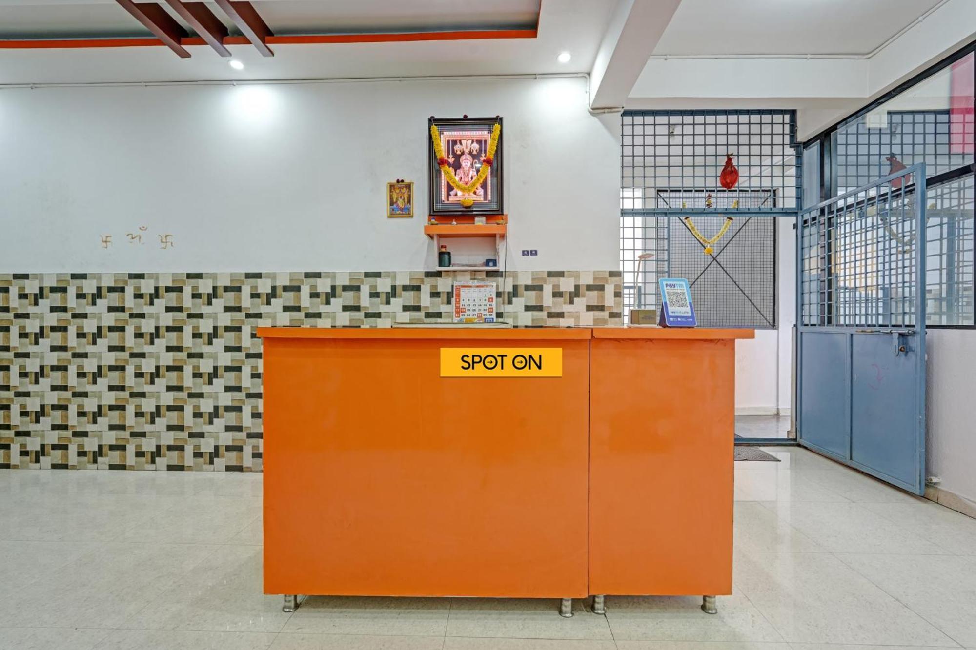 Hotel Spot On Anugraha Residency Kumbalgod Exteriér fotografie